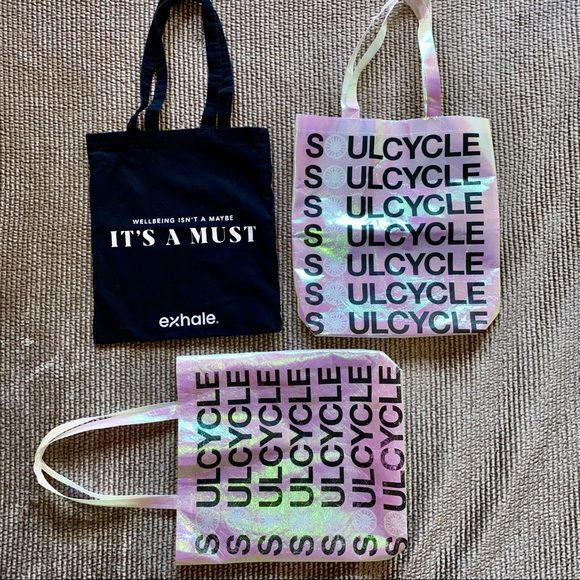 Dusters + shopping bags (to sell individually) - Picture 2 of 5